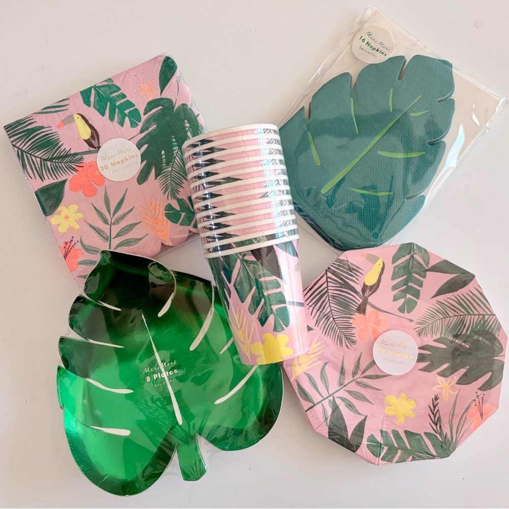 Tropical Party Tableware Set - Green and Pink